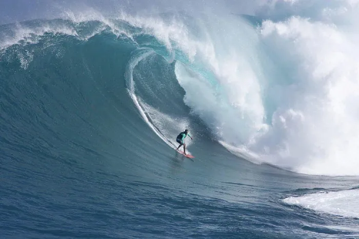 Framed Print : Hawaii, Maui, Yuri Farrant surfs huge wave at Jaws, aka Peahi Framed Print : Hawaii, Maui, Yuri Farrant surfs huge wave at Jaws, aka Peahi