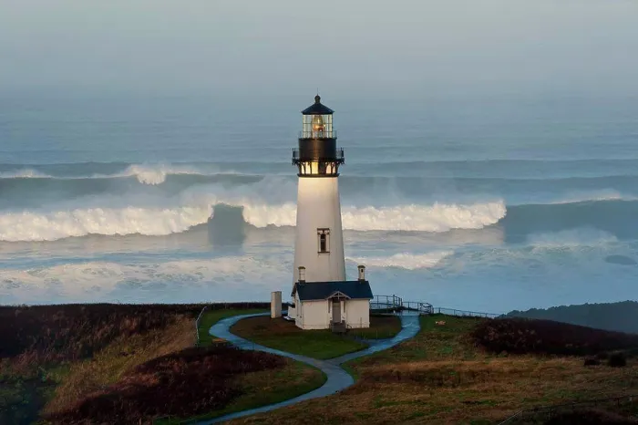 Framed Print : The historic Yaquina Head tower lighthouse on a headland overlooking the Pacific coastline Framed Print : The historic Yaquina Head tower lighthouse on a headland overlooking the Pacific coastline