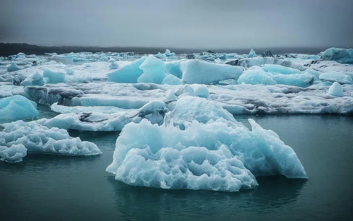 Framed Print : Ice burgs in glacier lagoon in jokulsarlon, jökulsarlon Iceland, Scandinavia, Europe