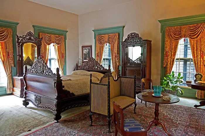 Framed Print : Interior of the Waverley Plantation Mansion in Columbus, Mississippi, USA