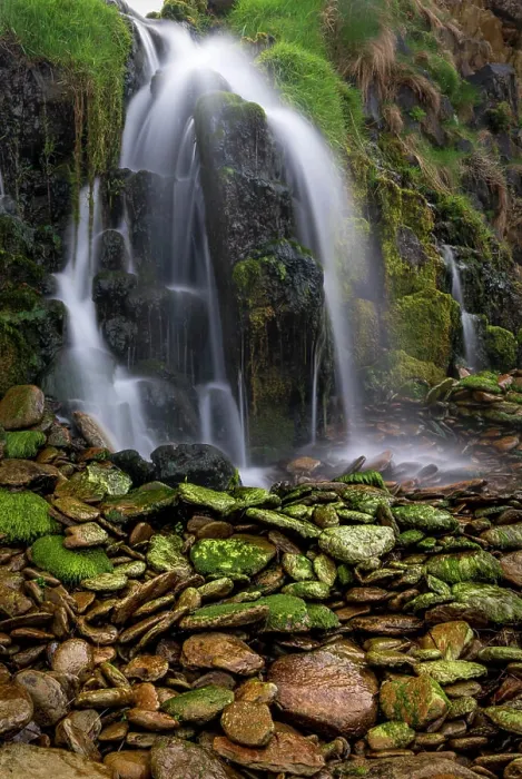Framed Print : Ireland, Ferriter's Cove. Close-up of waterfall and mossy rocks Framed Print : Ireland, Ferriter's Cove. Close-up of waterfall and mossy rocks