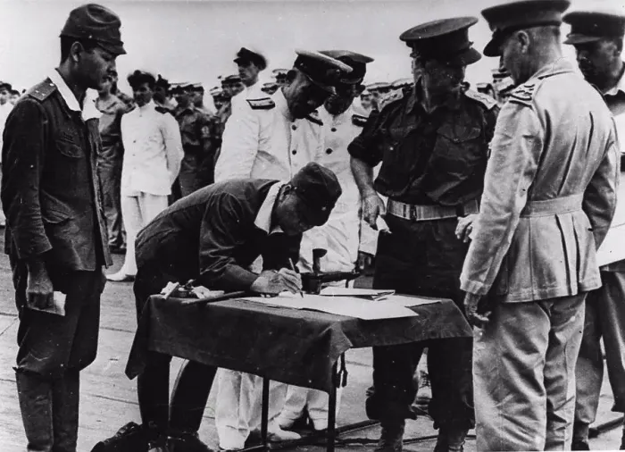 Framed Print : Japanese South-Eastern Army Chief Surrenders on Board H