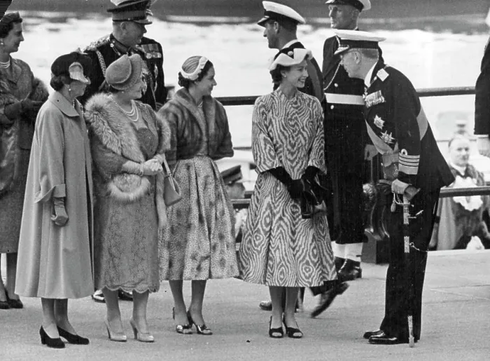 Framed Print : King And Queen Of Sweden On State Visit To Britain