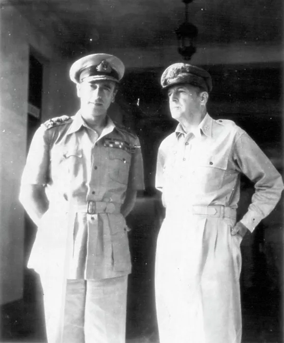 Framed Print : MacArthur And Mountbatten Meet - Admiral Lord Louis Mountbatten