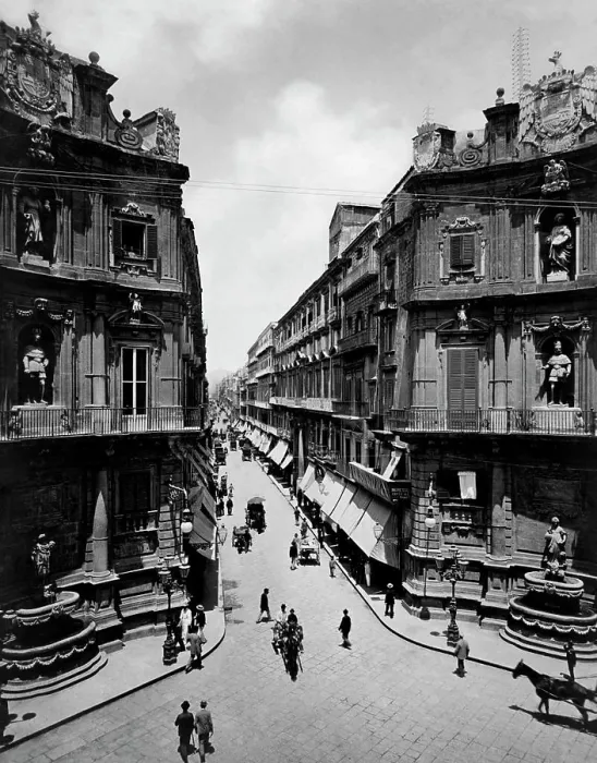 Framed Print : Maqueda street, palermo, sicily, italy 1910-20 Framed Print : Maqueda street, palermo, sicily, italy 1910-20