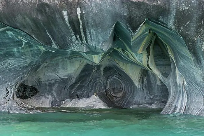 Framed Print : Marble Cathedral in turquoise water Framed Print : Marble Cathedral in turquoise water