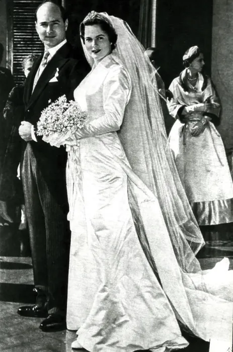Framed Print : Maria pia of savoy and alessandro of Yugoslavia, wedding, cascais, 1955 Framed Print : Maria pia of savoy and alessandro of Yugoslavia, wedding, cascais, 1955