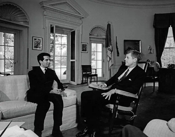 Framed Print : Meeting with the Ambassador of Algeria