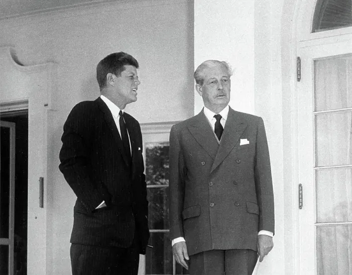 Framed Print : Meeting with Harold Macmillan, Prime Minister of Great Britain