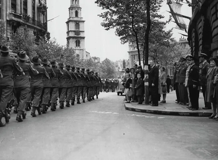 Framed Print : Military-Australian-Victory Contingent. June 20, 1946. (Photo by London News Agency Photos Ltd.) Framed Print : Military-Australian-Victory Contingent. June 20, 1946. (Photo by London News Agency Photos Ltd.)