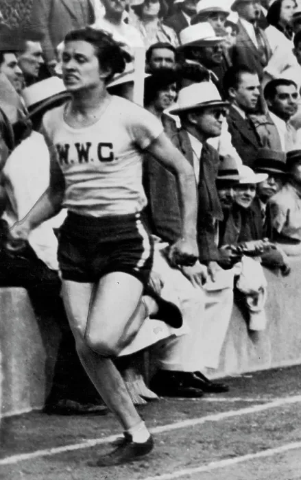 Framed Print : Miss Helen Stephens won the 100 metres race at the Olympic games. August 17, 1936 Framed Print : Miss Helen Stephens won the 100 metres race at the Olympic games. August 17, 1936