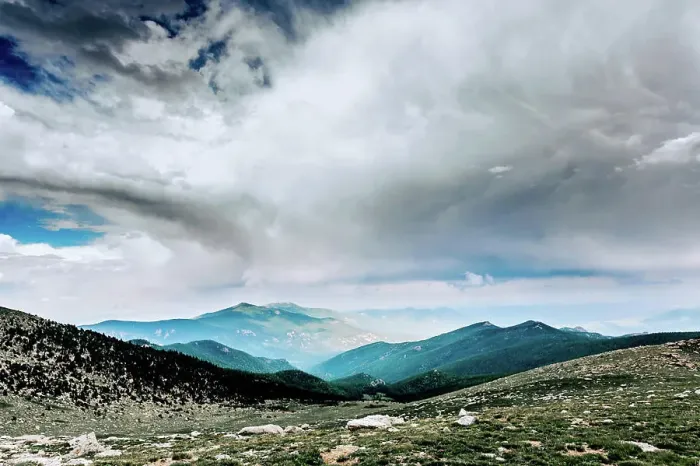 Framed Print : Mountain View in Rocky Mountain National Park Framed Print : Mountain View in Rocky Mountain National Park
