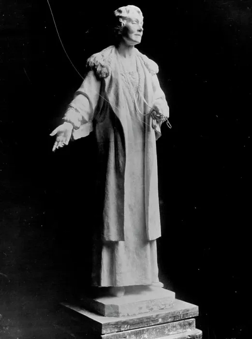 Framed Print : Mrs. Pankhurst StatueThe statue of Mrs Framed Print : Mrs. Pankhurst StatueThe statue of Mrs