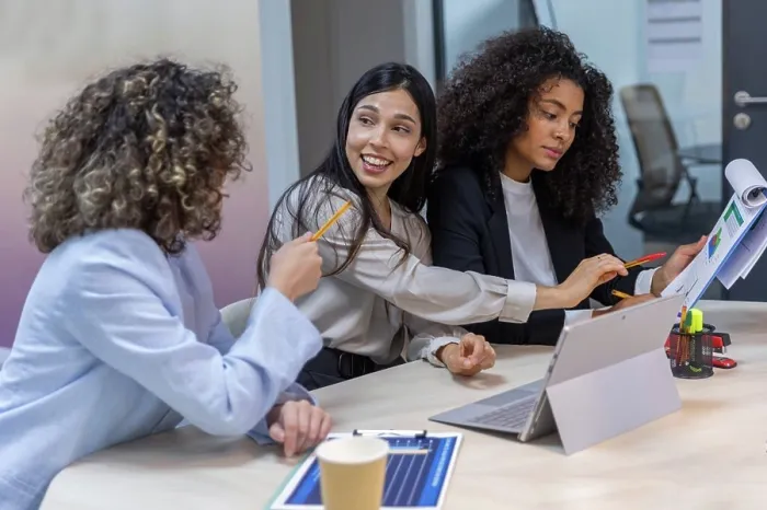 Framed Print : Multi-ethnic Office Workers working business women