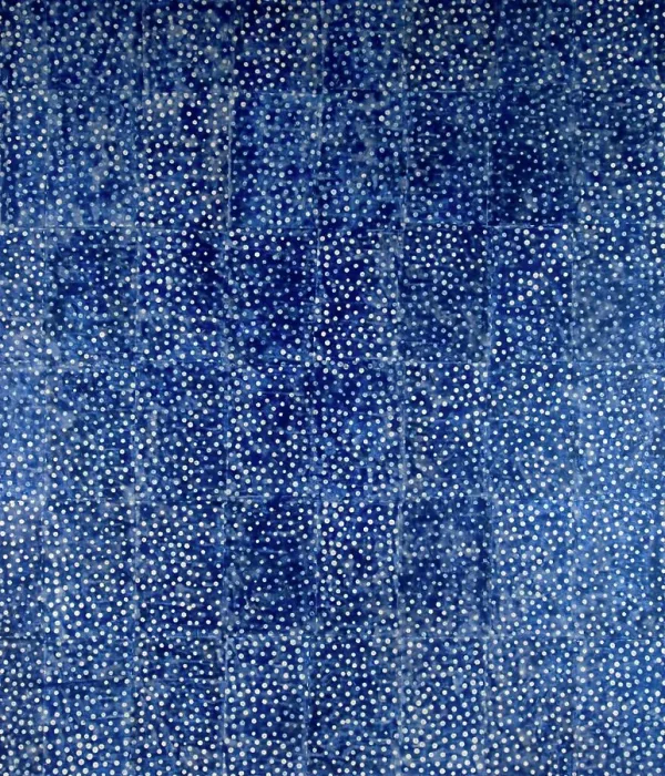 Framed Print : A multitude of white pearls stand out against a deep blue background creating an atmosphere of wonder and beauty
