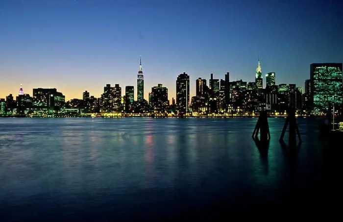 Framed Print : New York - United States, Manhattan skyline view from Long island Ferry at Hunter's point, at night Framed Print : New York - United States, Manhattan skyline view from Long island Ferry at Hunter's point, at night