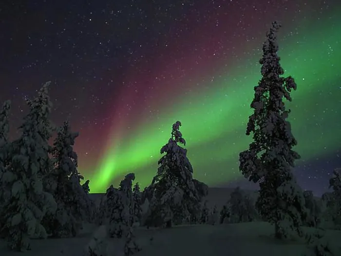 Framed Print : Northern Lights over Pallas-Yllaestunturi National Park, Lapland, Finland, Europe Framed Print : Northern Lights over Pallas-Yllaestunturi National Park, Lapland, Finland, Europe