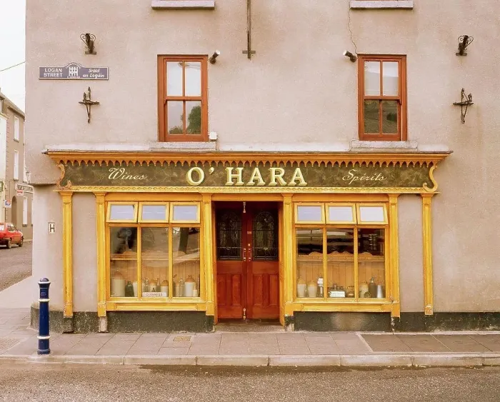 Framed Print : O'Hara's Pub, Thomastown, Co Kilkenny, Ireland Framed Print : O'Hara's Pub, Thomastown, Co Kilkenny, Ireland