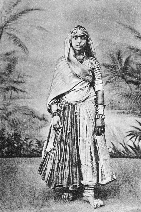 Framed Print : old vintage photo of Marwari Woman Rajasthan India Copyright: xAjayxGoyal / DinodiaxPhotox Framed Print : old vintage photo of Marwari Woman Rajasthan India Copyright: xAjayxGoyal / DinodiaxPhotox