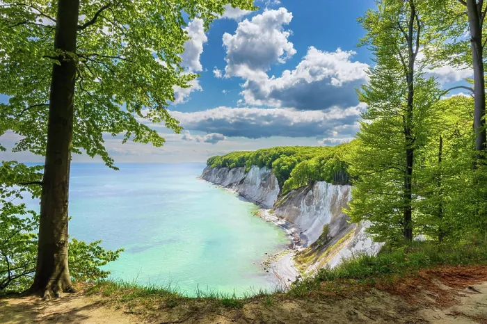 Framed Print : ostsee, rügen, kreidefelsen, steilküste Framed Print : ostsee, rügen, kreidefelsen, steilküste