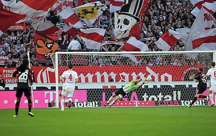 Framed Print : Parade of goalkeeper Sven Ulreich of VfB Stuttgart, Mercedes-Benz Arena, Stuttgart, Baden-Wuerttemberg, Germany, Europe Framed Print : Parade of goalkeeper Sven Ulreich of VfB Stuttgart, Mercedes-Benz Arena, Stuttgart, Baden-Wuerttemberg, Germany, Europe