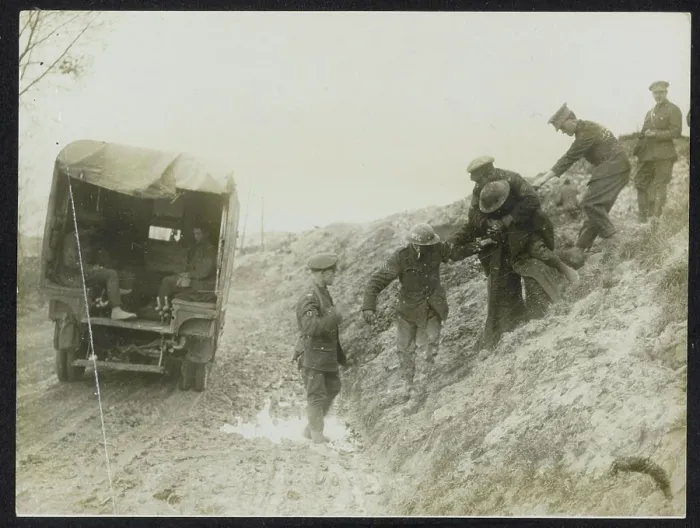 Framed Print : Photo collection First World War. The Front in France. Carrying a Wounded man down to an ambulance. 1914-1918}. France Framed Print : Photo collection First World War. The Front in France. Carrying a Wounded man down to an ambulance. 1914-1918}. France