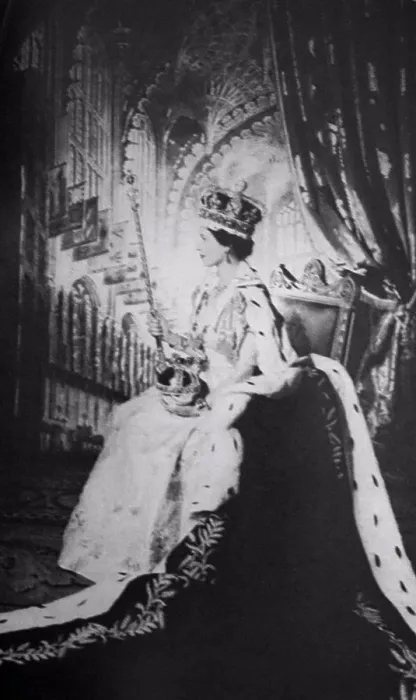 Framed Print : Photograph of Queen Elizabeth II (1926-) Queen of the United Kingdom