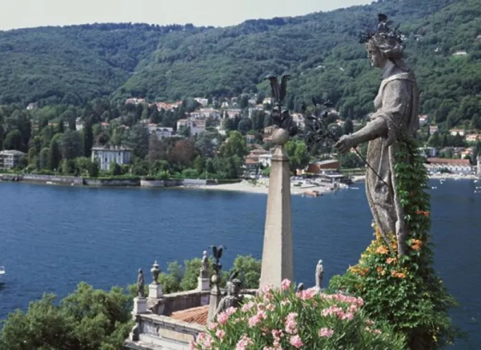 Framed Print : Plants around a statue, Palazzo Borromeo, Isola Bella, Italy Framed Print : Plants around a statue, Palazzo Borromeo, Isola Bella, Italy