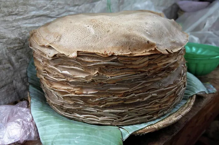 Framed Print : A plate with injera, made of teff flour, the national dish and staple diet of Ethiopia, Africa Framed Print : A plate with injera, made of teff flour, the national dish and staple diet of Ethiopia, Africa