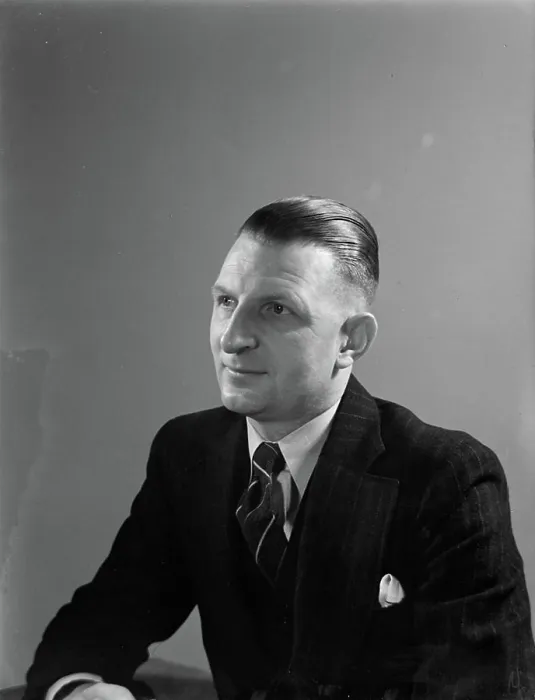 Framed Print : Poll photo collection. Portrait photos. Portrait of ir. The Fair of Philips. October 1941 Framed Print : Poll photo collection. Portrait photos. Portrait of ir. The Fair of Philips. October 1941