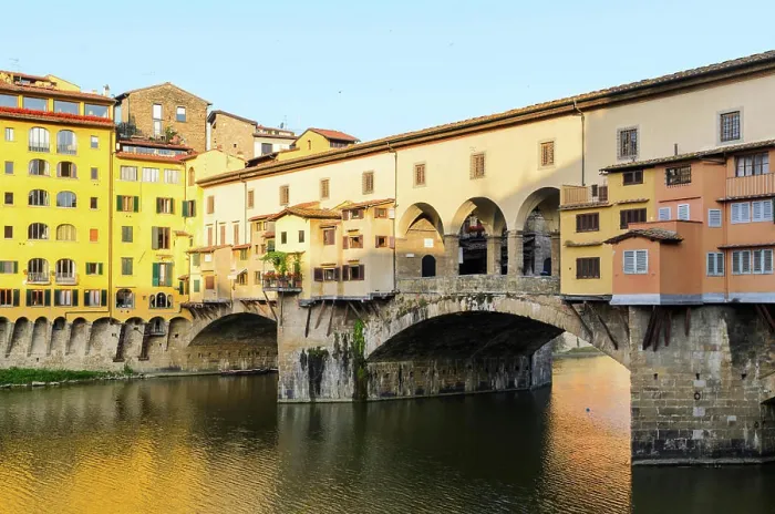 Framed Print : Ponte Vecchio Firenze estate Florence Ponte Vecchio view at summer Framed Print : Ponte Vecchio Firenze estate Florence Ponte Vecchio view at summer