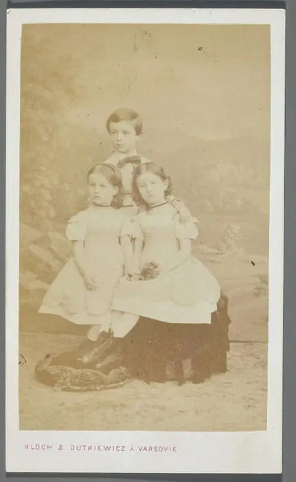 Framed Print : Portrait of three children - Wincenty Framed Print : Portrait of three children - Wincenty