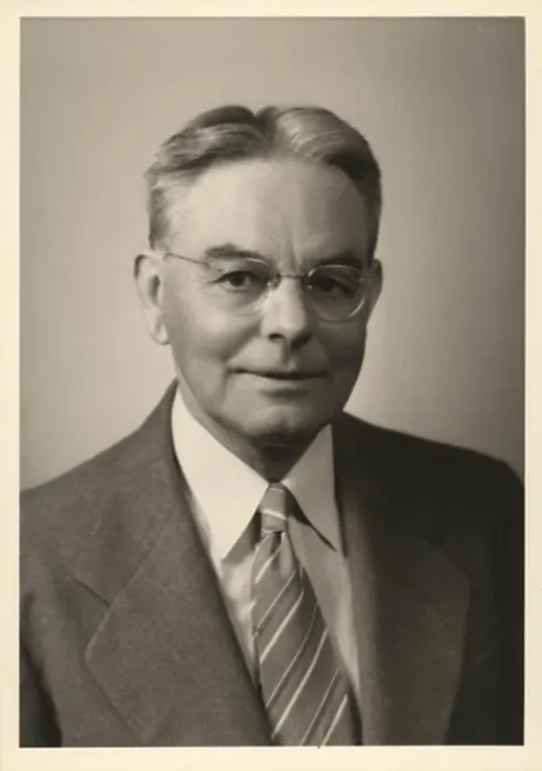 Framed Print : PORTRAIT OF HAROLD BABCOCK
