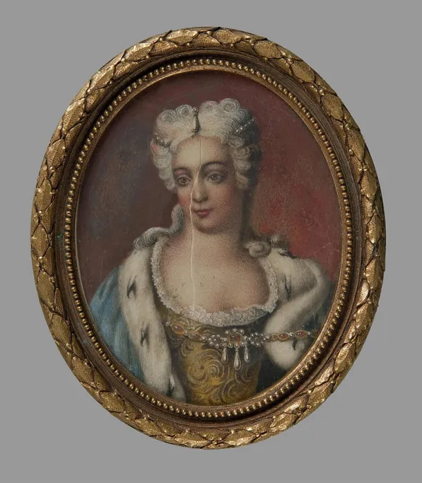 Framed Print : A portrait of ladies in a white wig and in a very good ermine (Maria Leszczyt) Framed Print : A portrait of ladies in a white wig and in a very good ermine (Maria Leszczyt)