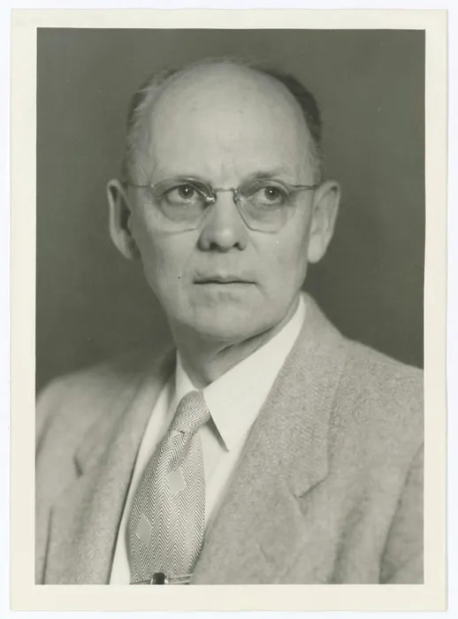 Framed Print : Portraits - Portraits- 'B'. Photographs Relating to National Forests Framed Print : Portraits - Portraits- 'B'. Photographs Relating to National Forests