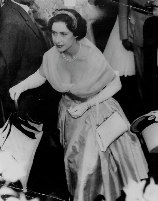 Framed Print : Princess Margaret - British Royalty - Portraits-1954-1959. March 09, 1955 Framed Print : Princess Margaret - British Royalty - Portraits-1954-1959. March 09, 1955