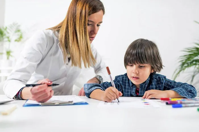 Framed Print : Psychology test for children. Toddler undergoing a logic test with numbers