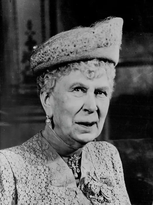 Framed Print : The Queen Mother -- This photograph of Queen Mary was made on the occasion of the Christening of Princess Anne
