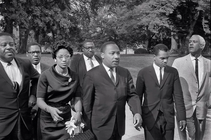 Framed Print : Ralph Abernathy (left), Martin Luther King Framed Print : Ralph Abernathy (left), Martin Luther King