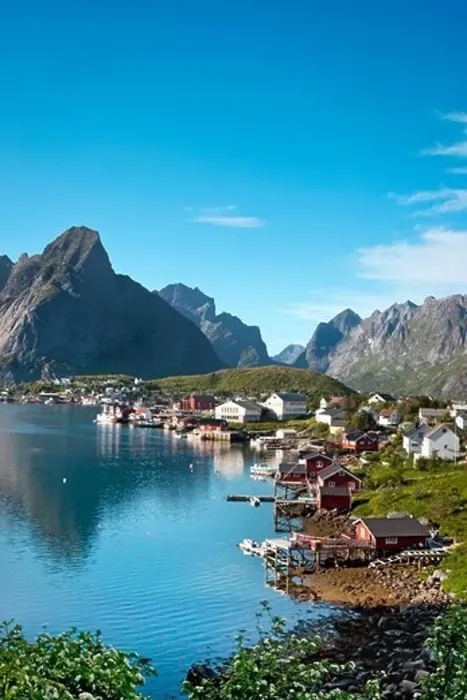 Framed Print : Reine village, Moskenesoya, Lofoten Islands, North Norway, Norway