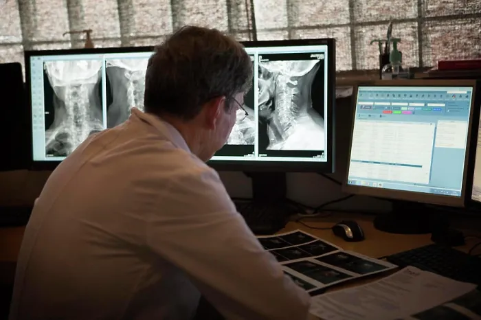 Framed Print : Reportage in a radiology centre in Haute-Savoie