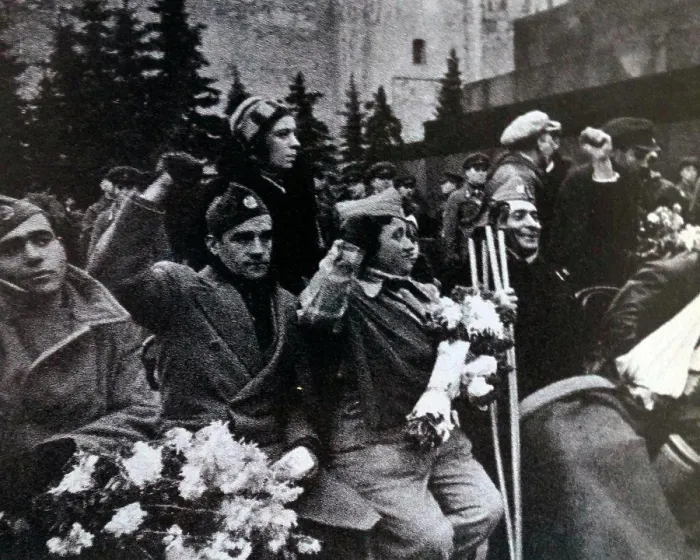 Framed Print : republican war veterans in Red Square, Moscow, USSR, during the Spanish Civil War Framed Print : republican war veterans in Red Square, Moscow, USSR, during the Spanish Civil War