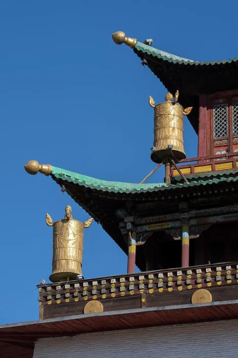 Framed Print : Detail of the roof of the Temple of Boddhisattva Avalokiteshvara at the Gandantegchinlen Monastery in Ulaanbaatar Framed Print : Detail of the roof of the Temple of Boddhisattva Avalokiteshvara at the Gandantegchinlen Monastery in Ulaanbaatar