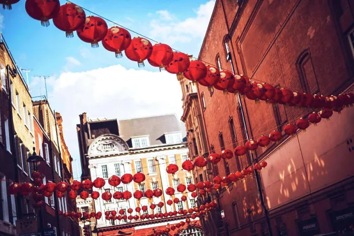 Framed Print : Rows and rows of paper lanterns at Chinatown in London