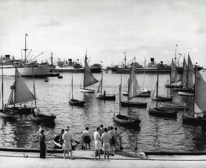 Framed Print : The Royal Tour: Ceylon -- Colombo Harbour Framed Print : The Royal Tour: Ceylon -- Colombo Harbour