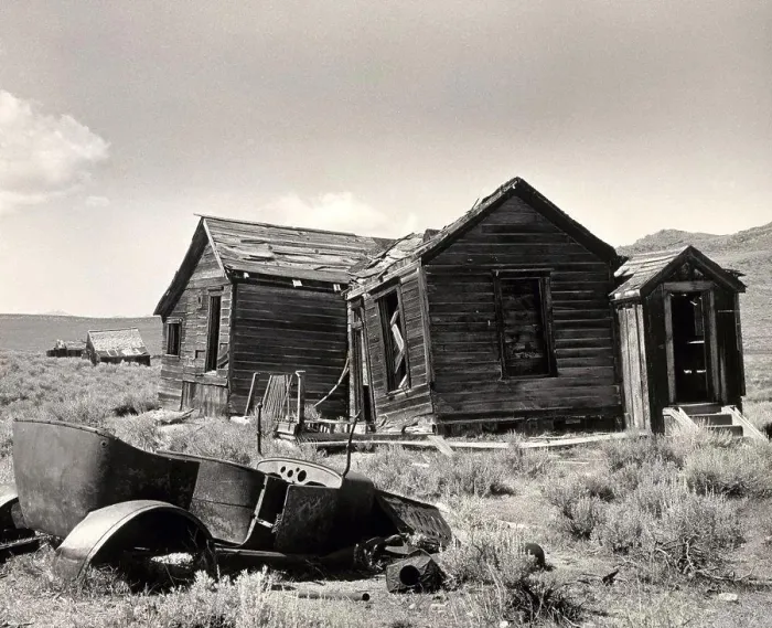 Framed Print : Run down house in a field, Bodie State Historic Park, Ghost Town, California, USA Framed Print : Run down house in a field, Bodie State Historic Park, Ghost Town, California, USA
