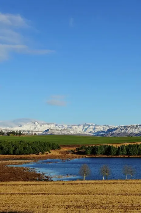 Framed Print : Scenery and Drakensberg Mountains on the P27-3 road near Nottingham Road KwaZulu Natal Midlands