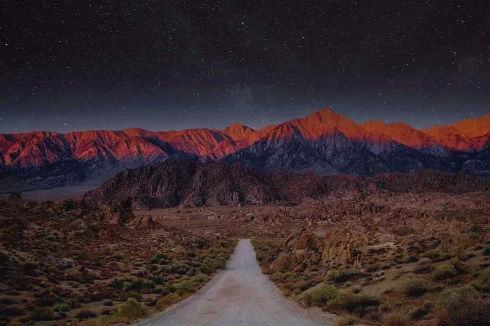 Framed Print : Scenic view from the upper road at Alabama Hills Framed Print : Scenic view from the upper road at Alabama Hills