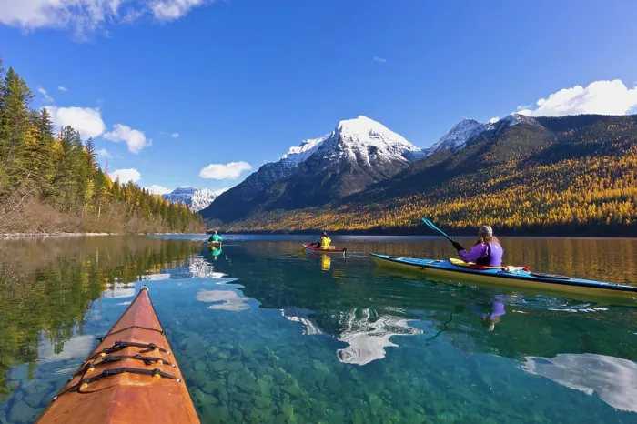 Framed Print : Sea kayaking on Bowman Lake in autumn in Glacier National Park, Montana, USA (MR) Framed Print : Sea kayaking on Bowman Lake in autumn in Glacier National Park, Montana, USA (MR)