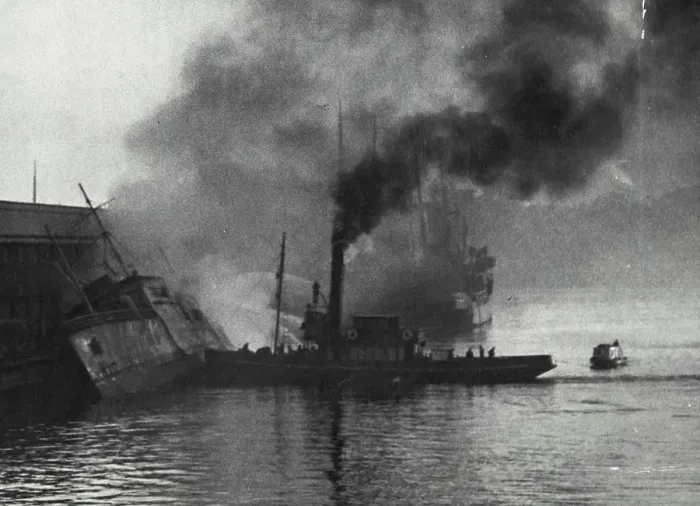 Framed Print : Ship Destroyed By Fire In Sydney Harbour. August 16, 1942 Framed Print : Ship Destroyed By Fire In Sydney Harbour. August 16, 1942